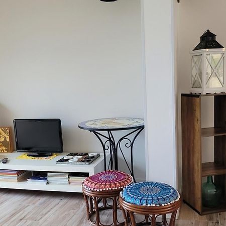 Gite Du Soleil Maison Lumineuse Avec Terrasse Solarium Parking Prive Sorède Exterior foto