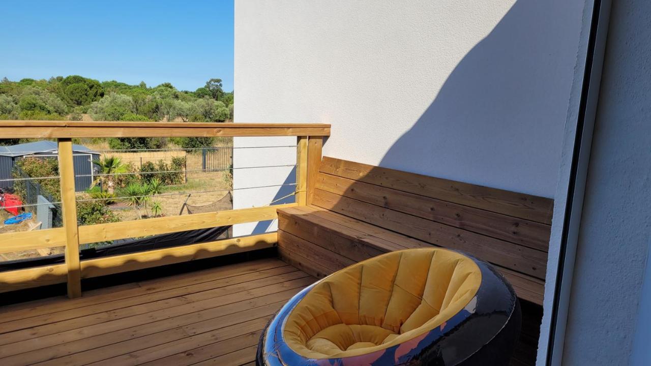 Gite Du Soleil Maison Lumineuse Avec Terrasse Solarium Parking Prive Sorède Exterior foto